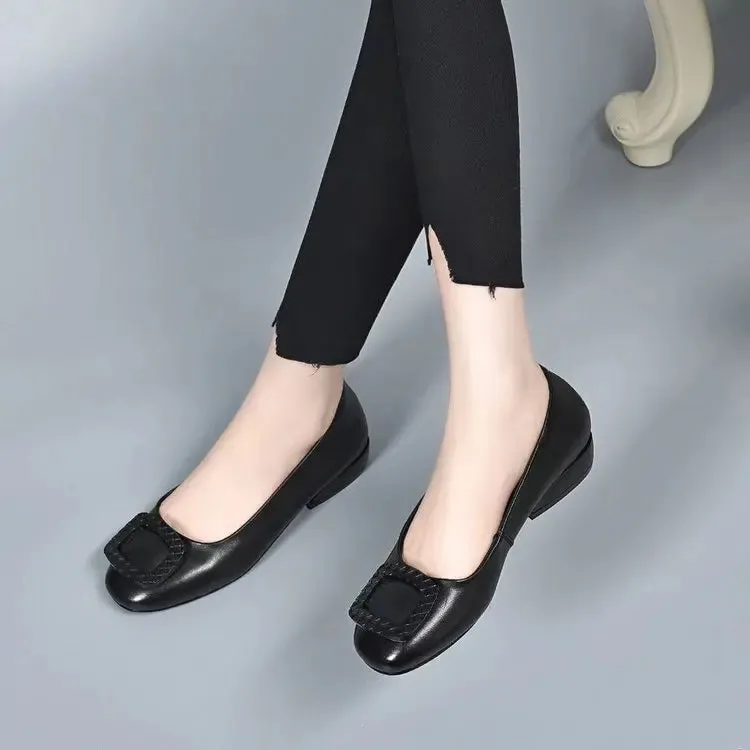 Bellaviz Feminine Leather Flats