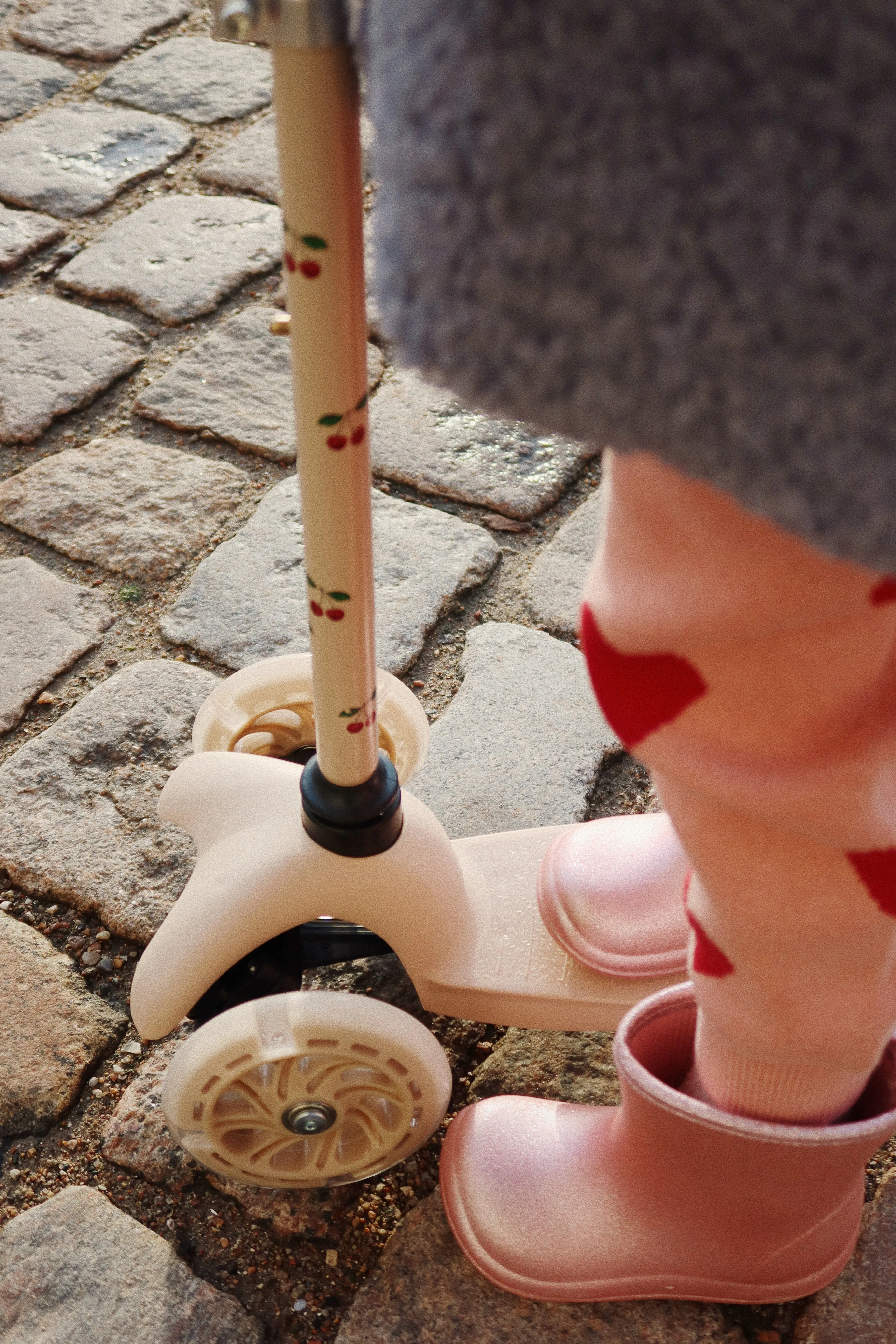 Kids Scooter in Cherry